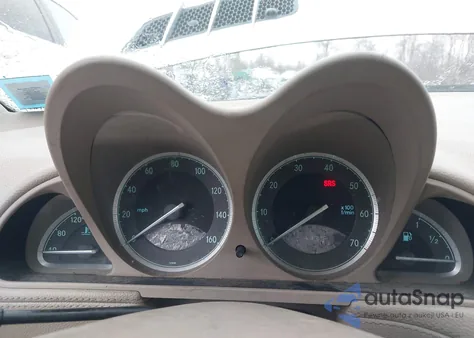 2005 Mercedes-Benz Sl 500 z USA, uszkodzony, nr VIN WDBSK75F35F099084